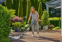 PINNAPUHASTAJA GARDENA UNIVERSAL, ILMA AKU JA LAADIJATA