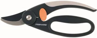 OKSAKÄÄRID FISKARS VAHELITI TERADEGA P44