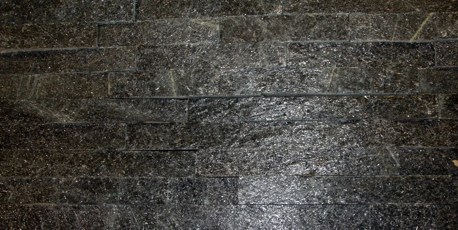 LOODUSKIVI BLACK KVARTSIGA 150X600MM (0,54M2 PK)
