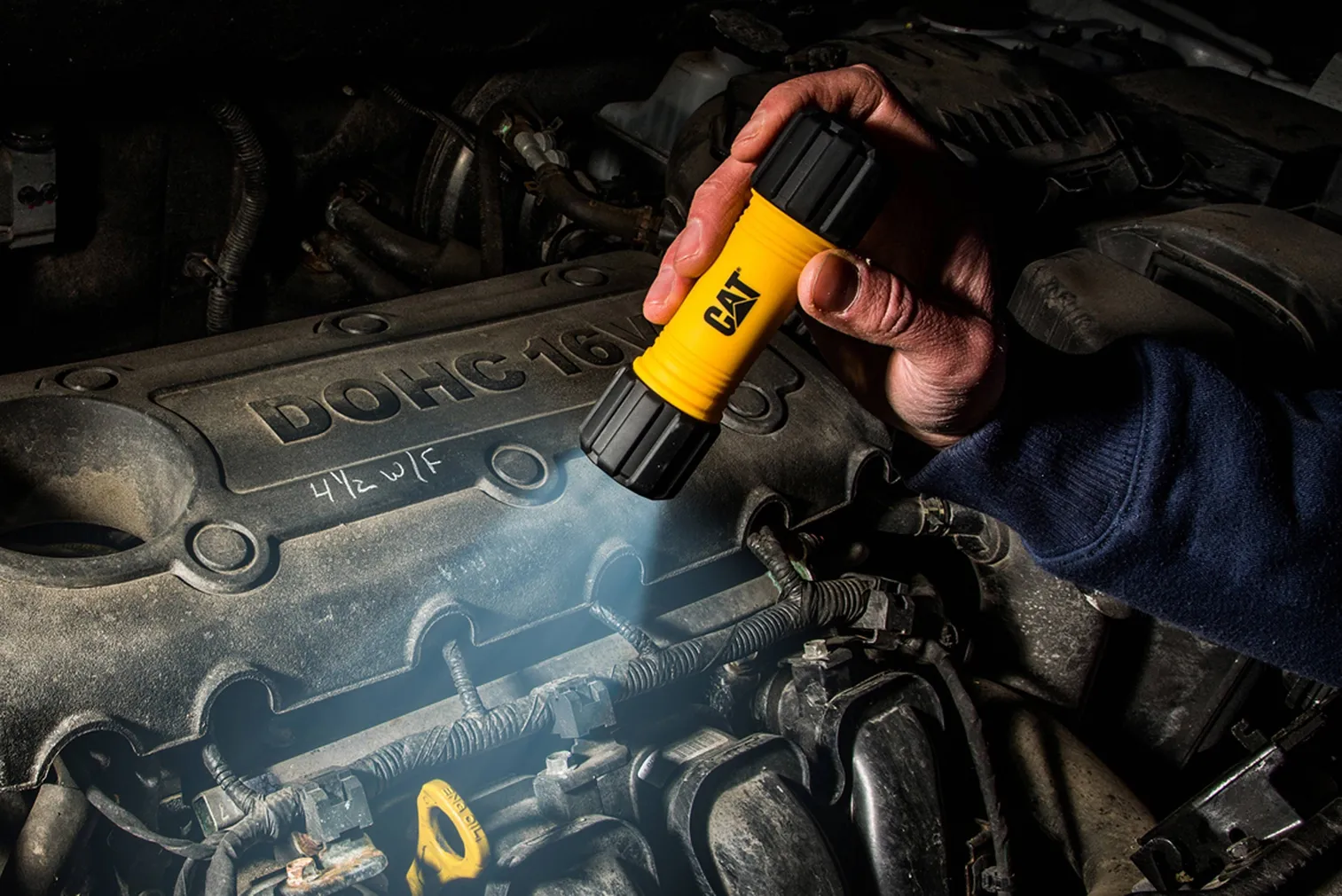 TASKULAMP LED CREE 115 LM CTRACK CATERPILLAR