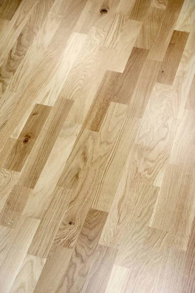 LAUDPARKETT BALTIC WOOD 13,3MM TAMM COTTAGE 3-LIPPI POOLMATT LAKK