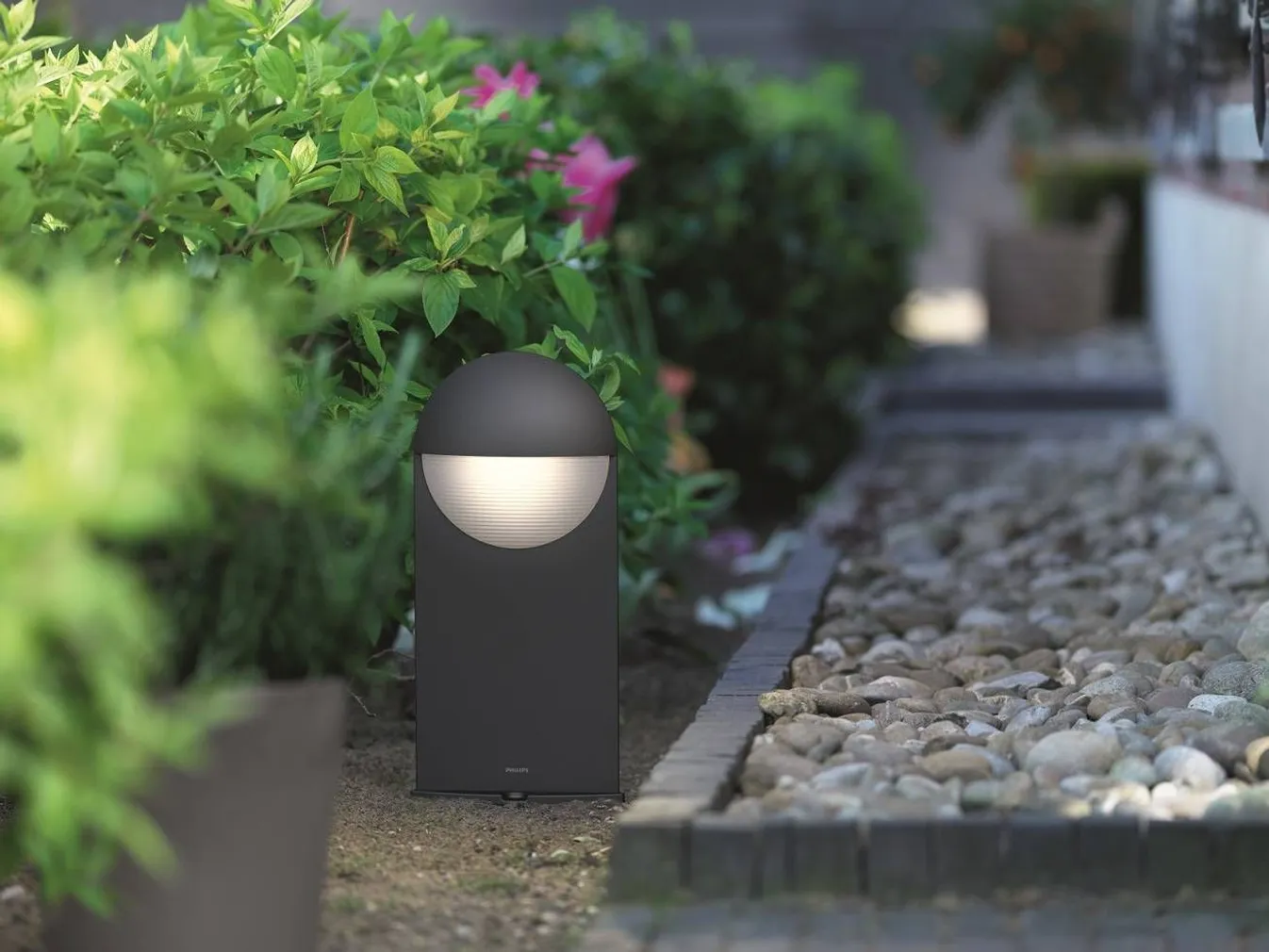 AIAVALGUSTI PHILIPS CAPRICORN ANTRATSIIT 6W LED 600LM IP44 