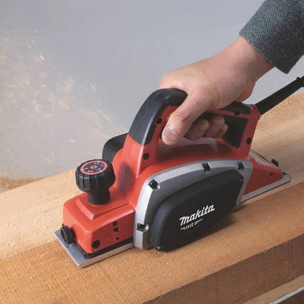 HÖÖVEL MAKITA M1901 500W