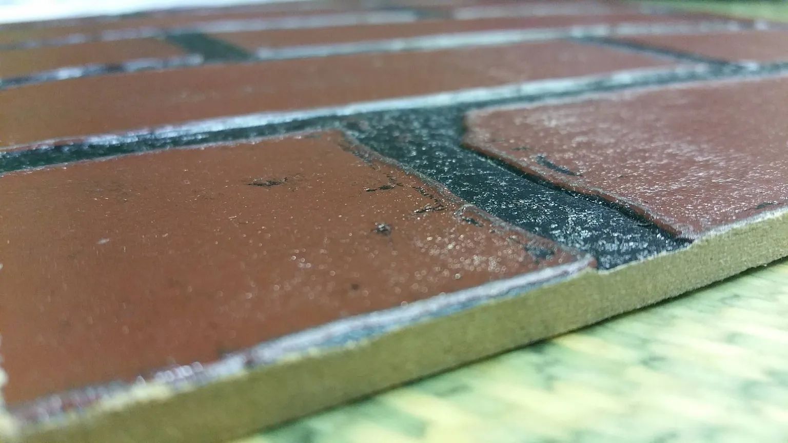 SEINAPANEEL MDF PUNANE TELLIS 2440X1220X6MM 2,98M2/TK