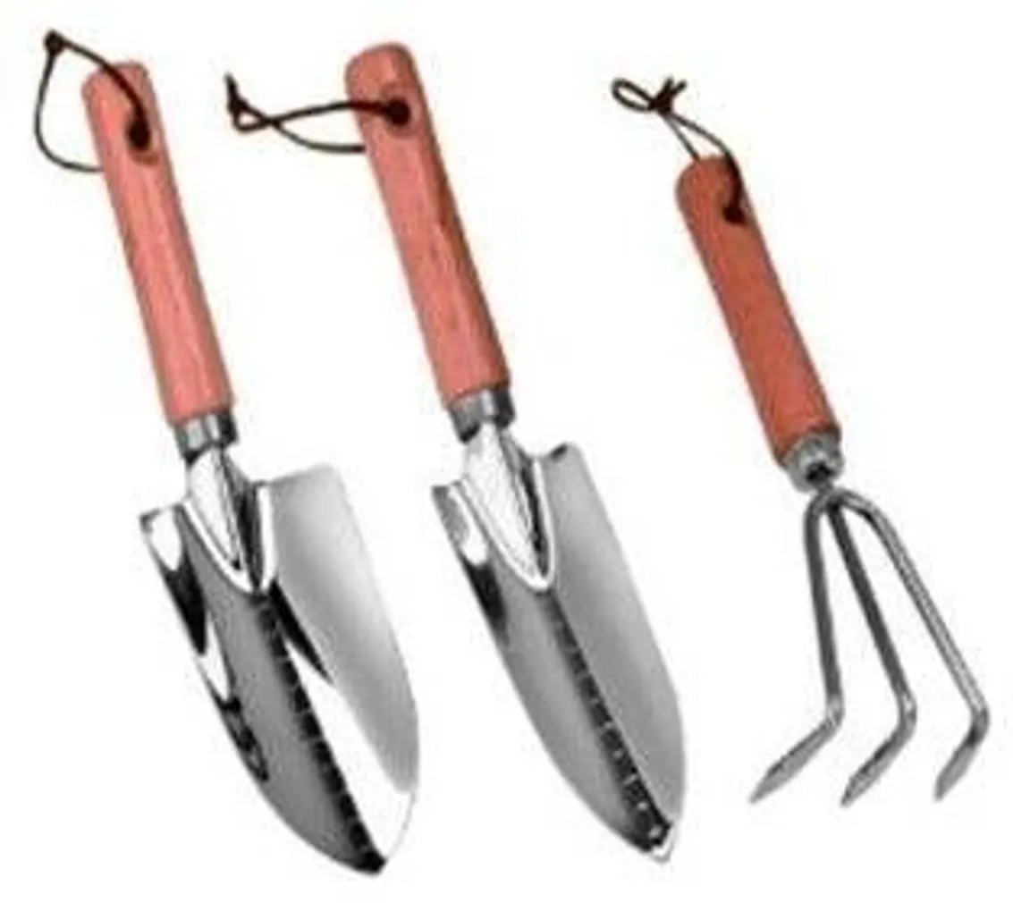 AIATÖÖRIISTADE 3-OSALINE KOMPLEKT SERIAL