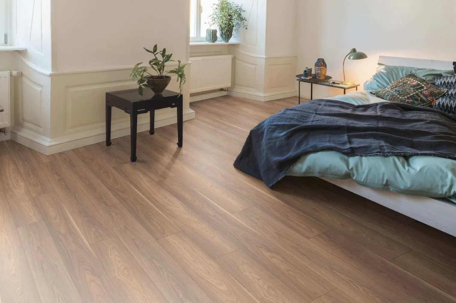 LAMINAATPARKETT EGGER 12MM PÄHKEL SEVILLE 1-LIPP