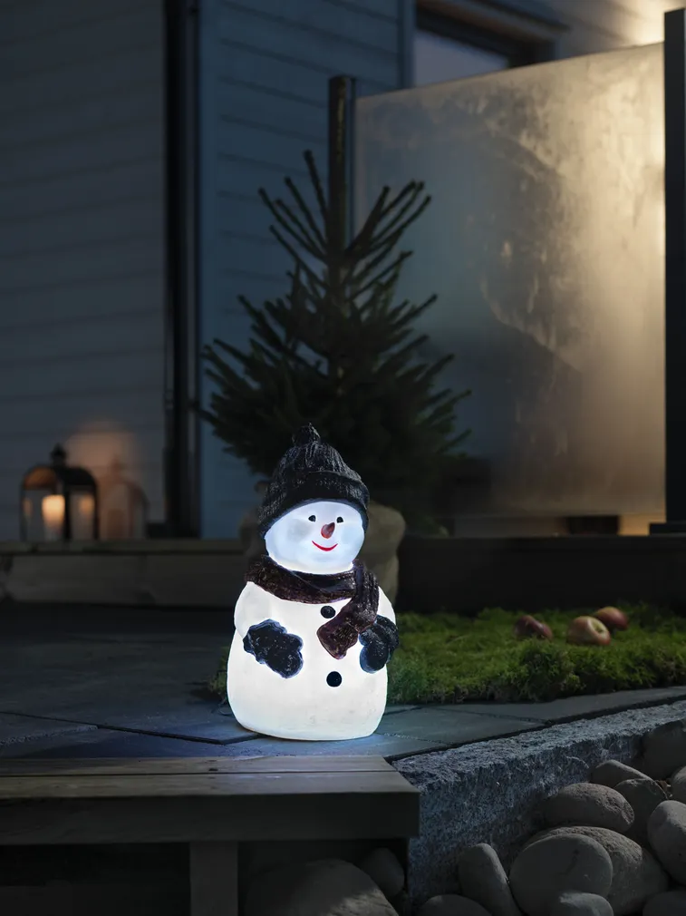LUMEMEMM KONSTSMIDE PLASTIKUST 1 VÄRVI MUUTEV RGB-LED IP44