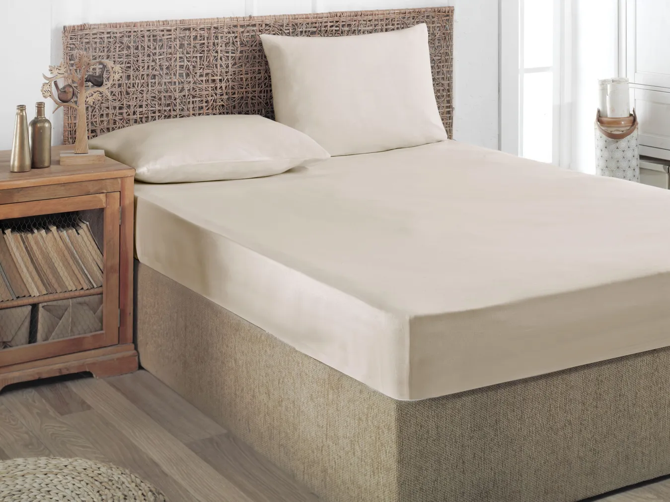 VOODILINA CREYA KUMMIGA SATIINIST 160X200 + 25 CM, KREEMJAS