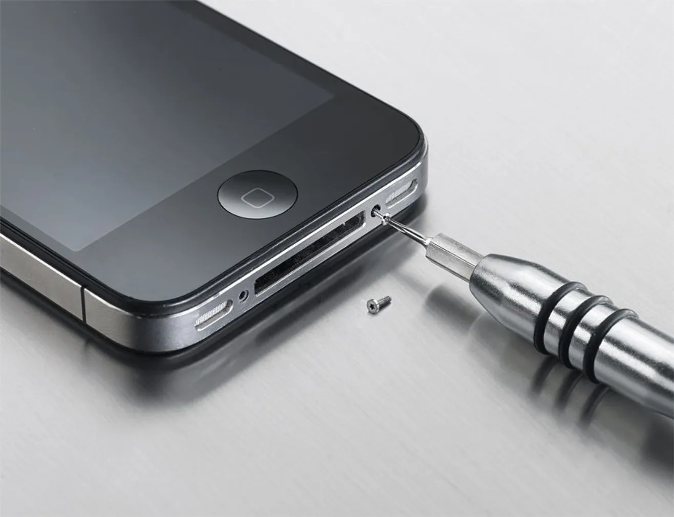 PARANDUSKOMPLEKT KWB NUTITELEFONI JAOKS 17-OSALINE