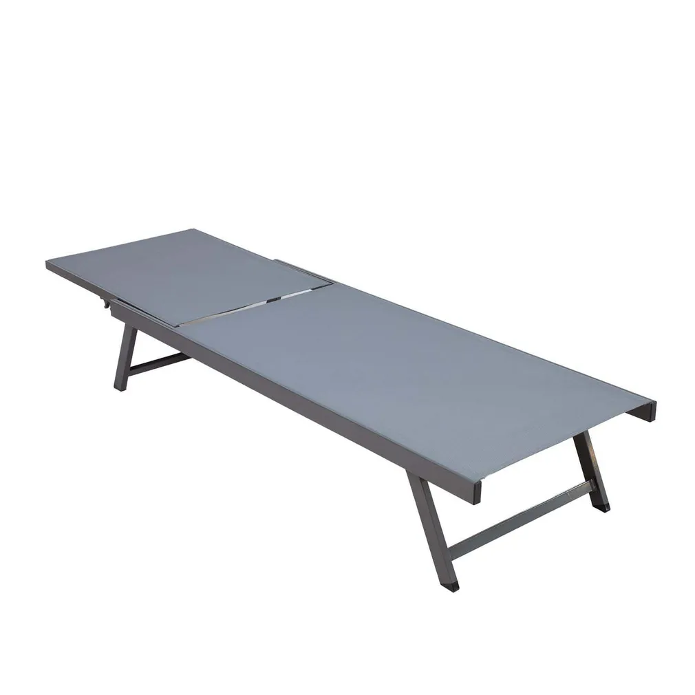 LAMAMISTOOL ARIO HALL