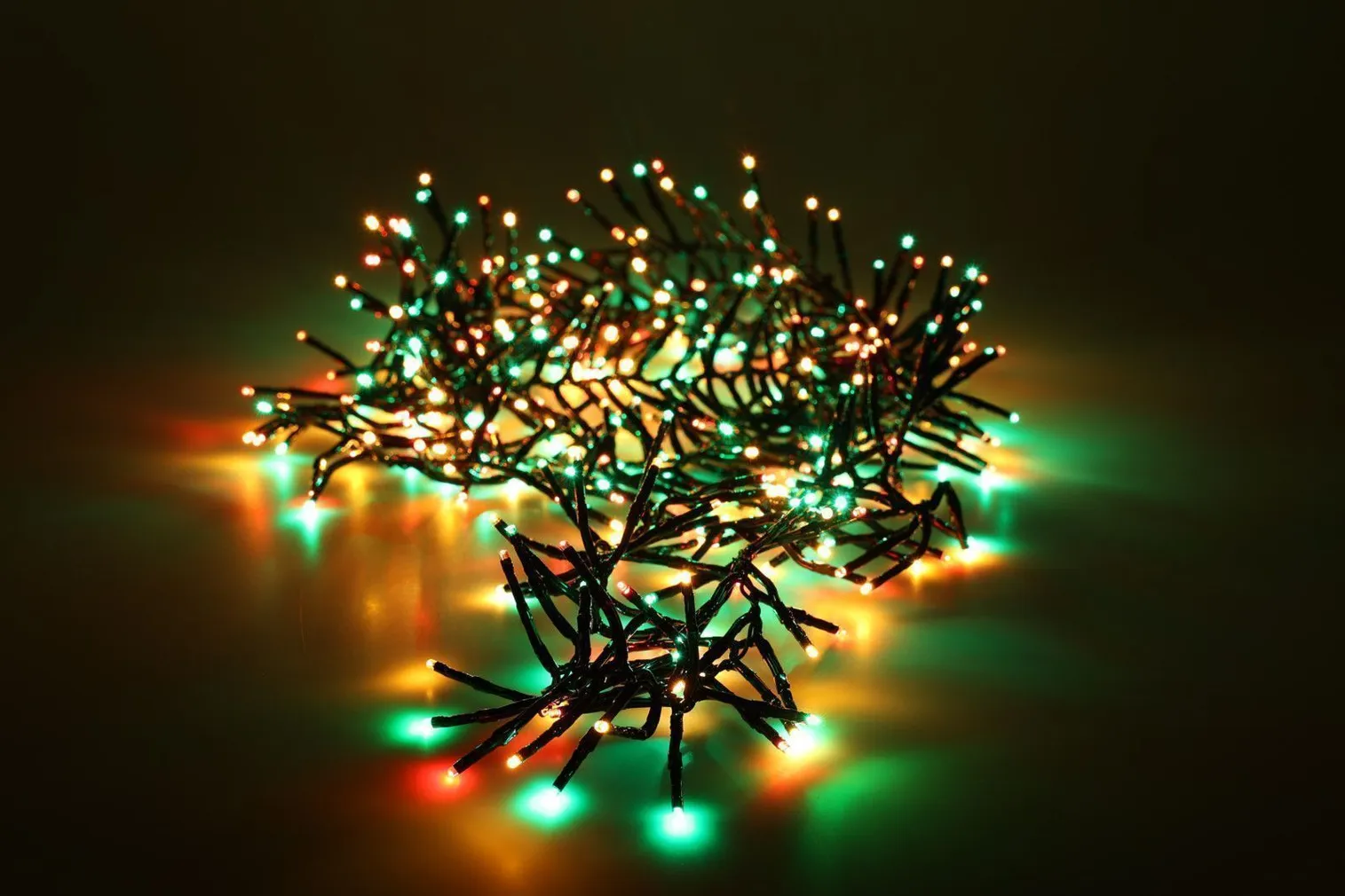 LED-TULED PULDIGA 3M 768L SOE VALGE/ROHELINE/PUNANE