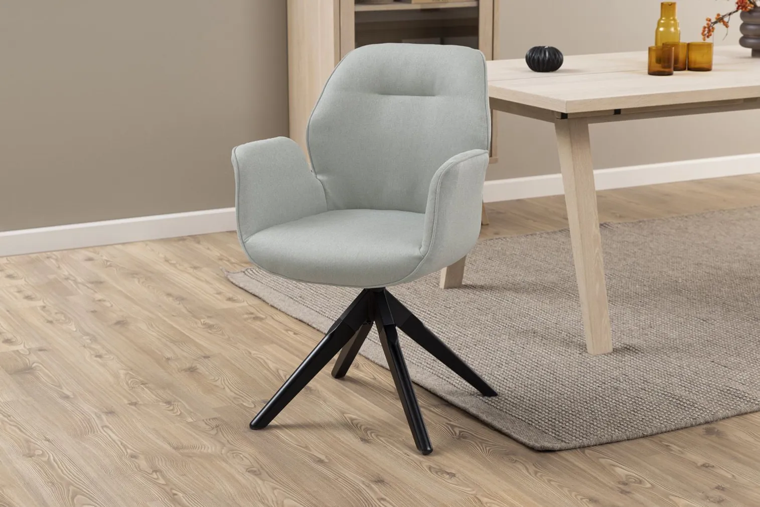 TOOL AURA KÄETUGEDEGA, HELEHALL/MUST