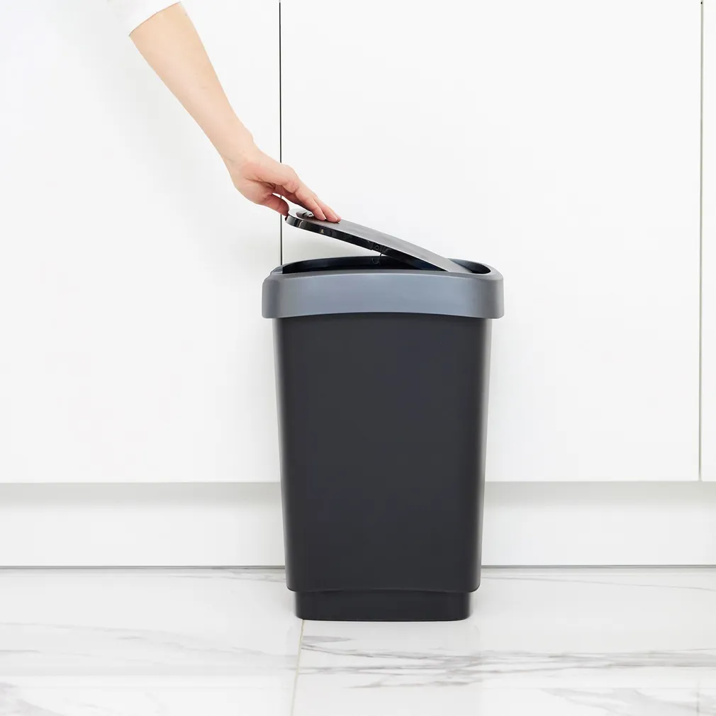 PRÜGIKAST TWIST KAANEGA MUST 25L