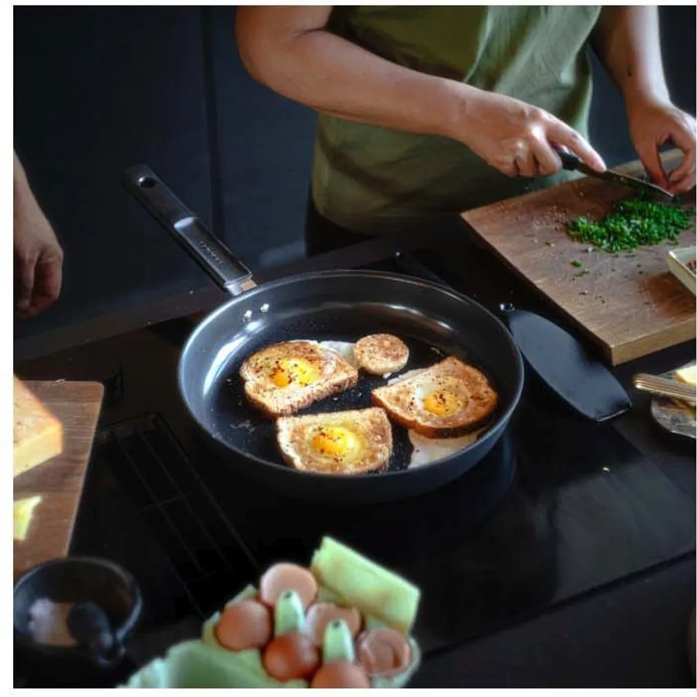 PRAEPANN FISKARS HARD FACE 30CM