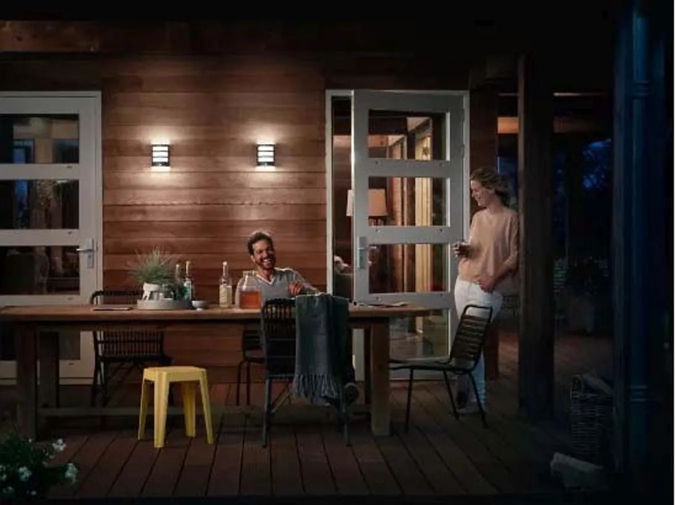 VÄLISVALGUSTI PHILIPS PYTHON SEINALE 3,8W 2700K ANTRATSIIT