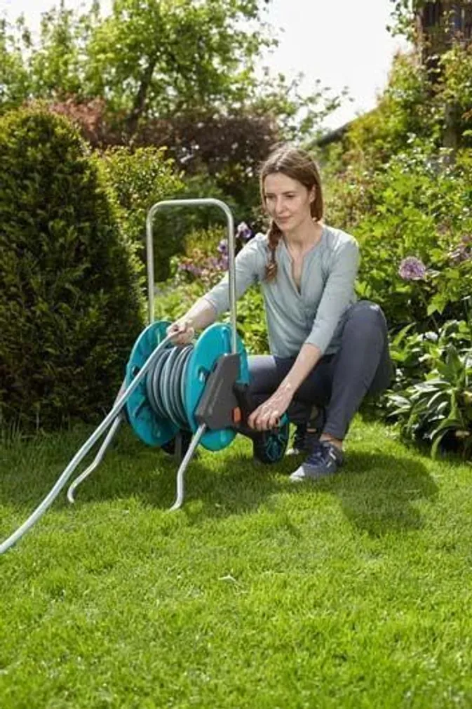 VOOLIKUKÄRU GARDENA CLEVERROLL M, KASTMISPÜSTOLI HOIDJAGA