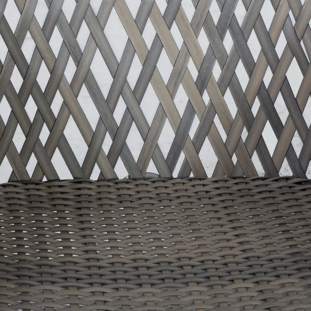 AIAMÖÖBLIKOMPLEKT TURKU 2 TOOLI JA ABILAUD