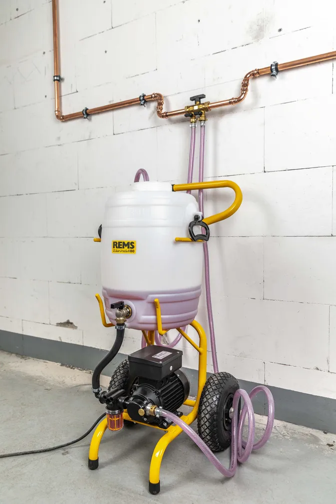 TÄITE- JA LOPUTUSSEADE REMS SOLAR-PUSH I 80