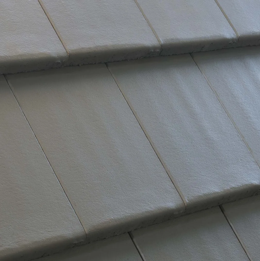 REAKIVI BENDERS CARISMA SILE HALL