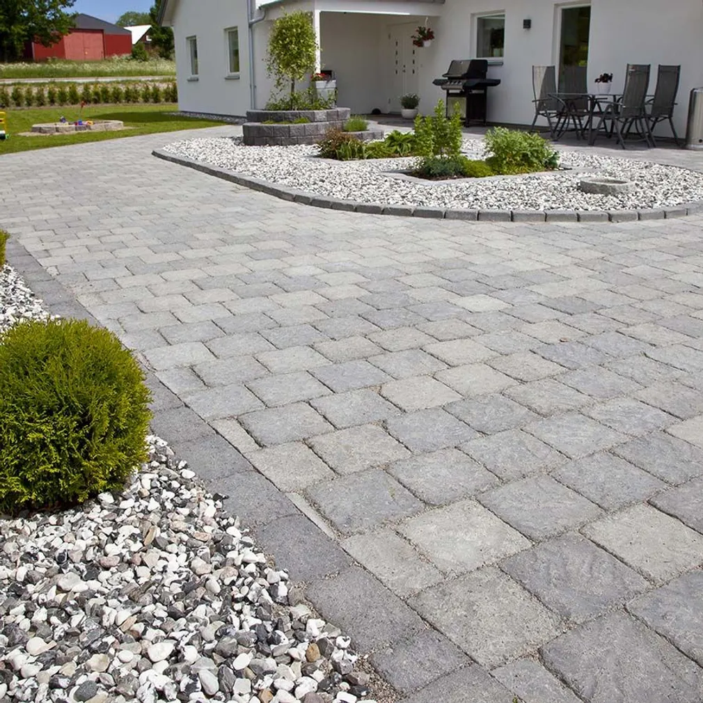 TÄISKIVI BENDERS LABYRINT/TROJA MAKRO HALL SEGATOON