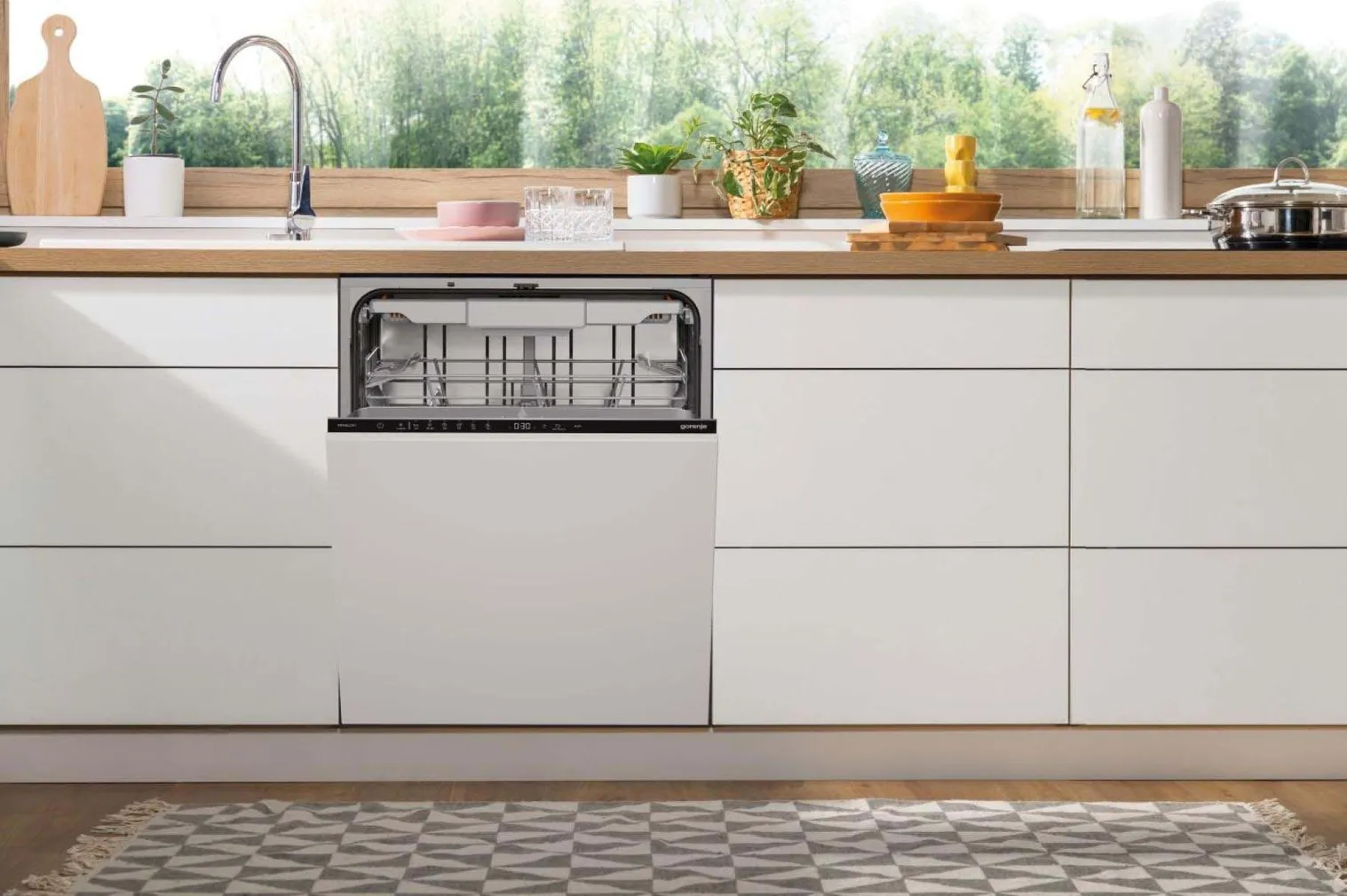 NÕUDEPESUMASIN GORENJE GV16D5 INTEGREERITAV, MUST