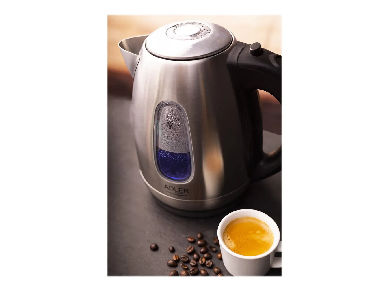 VEEKEETJA ADLER AD 1223, 2200W