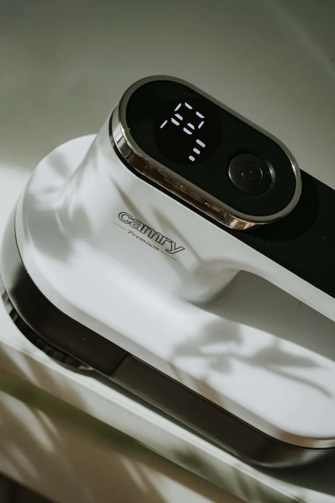 TOPIEEMALDAJA CAMRY CR 9620 VALGE/MUST