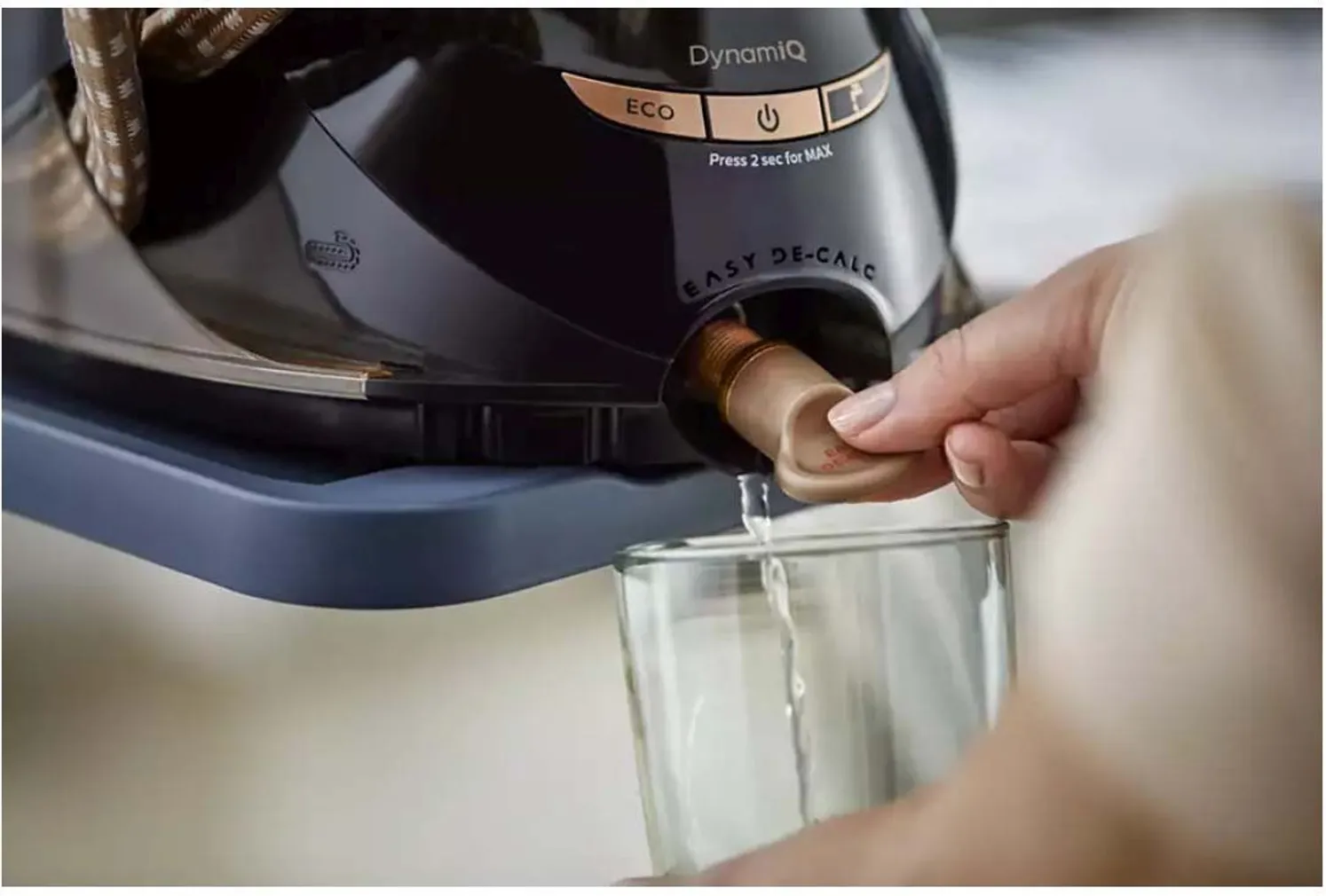 TRIIKIMISSÜSTEEM PHILIPS PERFECTCARE ELITE GC9682/80 2700W