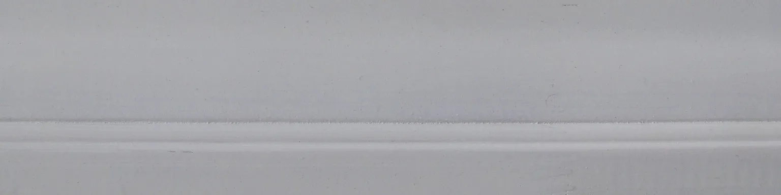 PÕRANDALIIST JMG 23X45X2400 VALGE VÄRVITUD