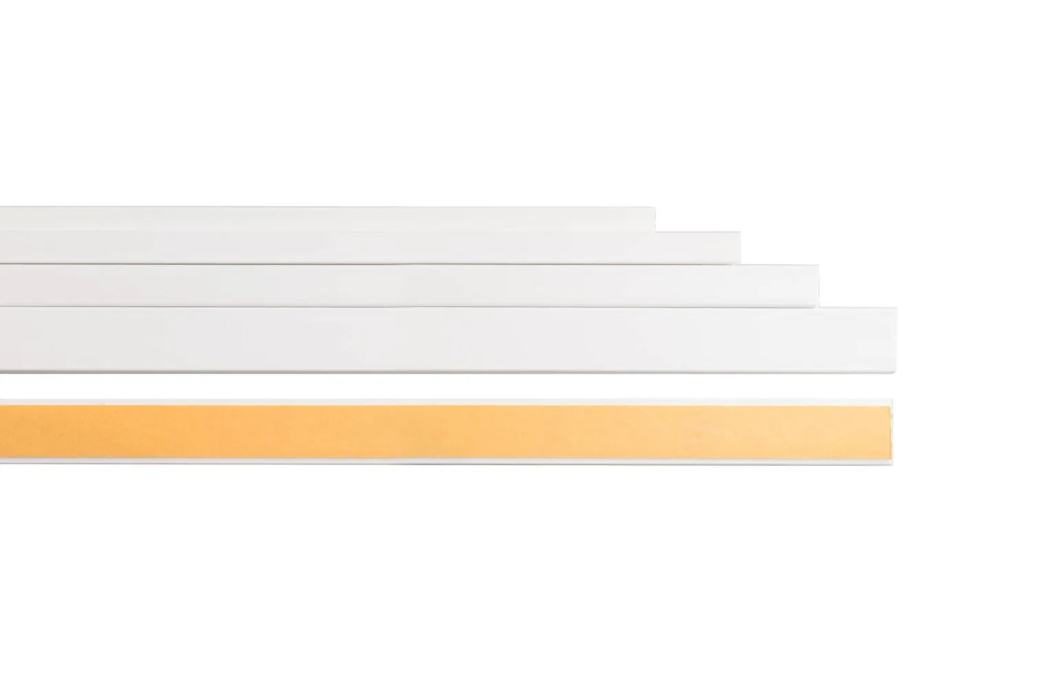 KARBIK 25X16MM KLEEBISEGA VALGE 2M