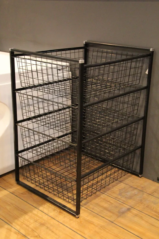 KORVTORN 4-KORVI MUST 440X530X700MM