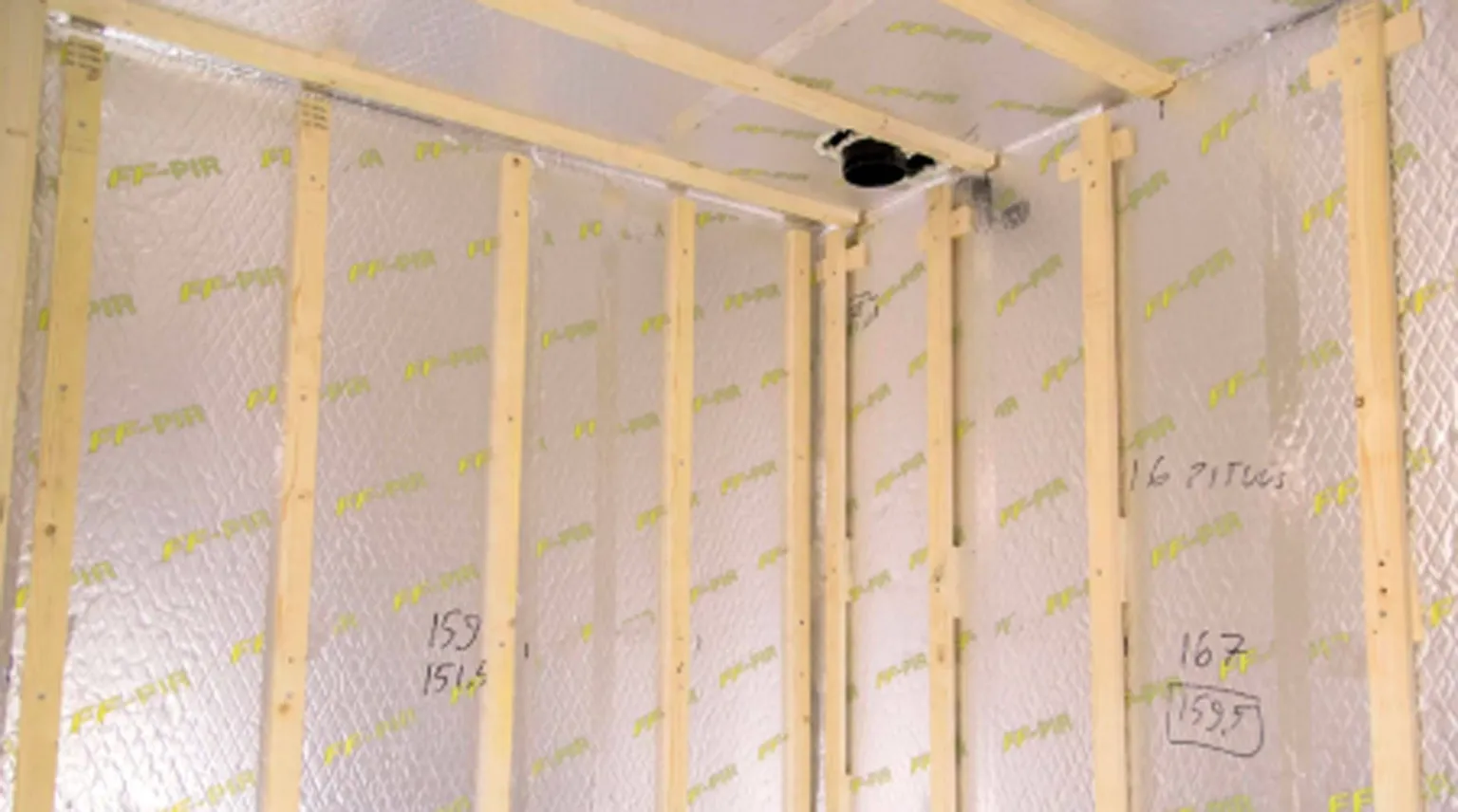 ISOLATSIOONIPLAAT FINNFOAM FF-PIR 30 SAUNA 30X600X1200MM