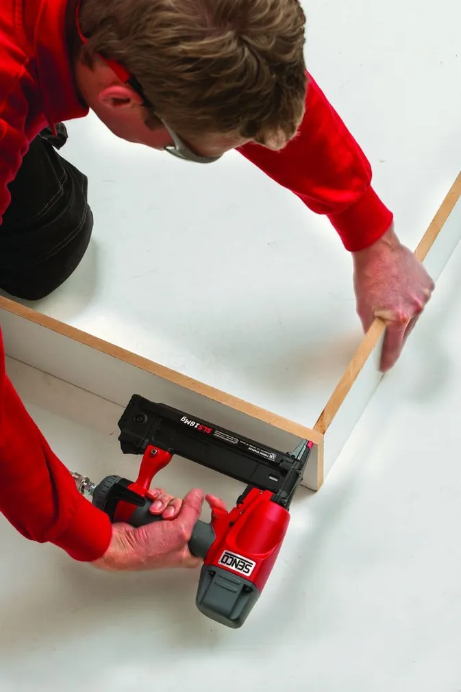 KLAMBRIPÜSTOL SENCO SLS18MG-M