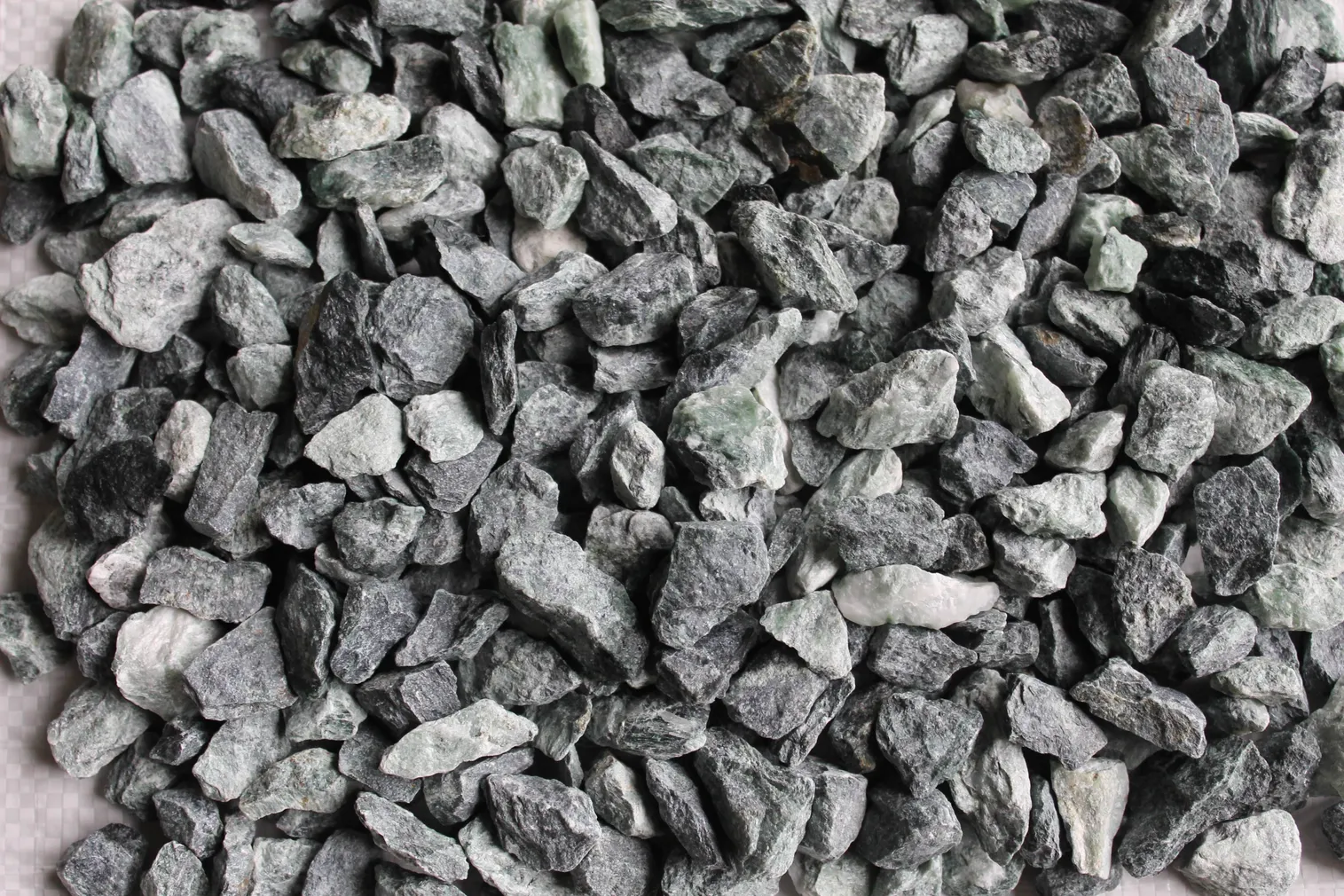 DEKORATIIVKILLUSTIK ROHELINE 8-16 25KG