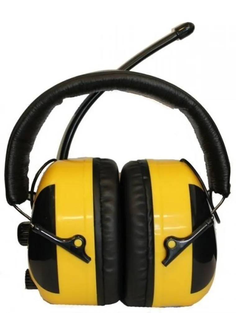 KÕRVAKLAPID FM-RAADIOGA KOLLLASED