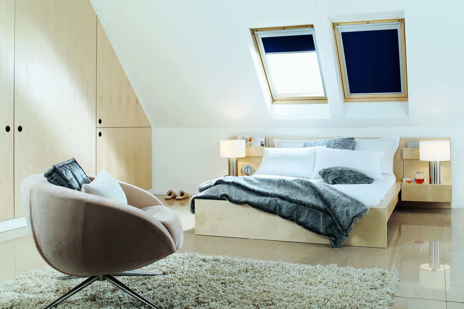 KATUSEAKNA PIMENDUSKARDIN DUR M6A TUMESININE