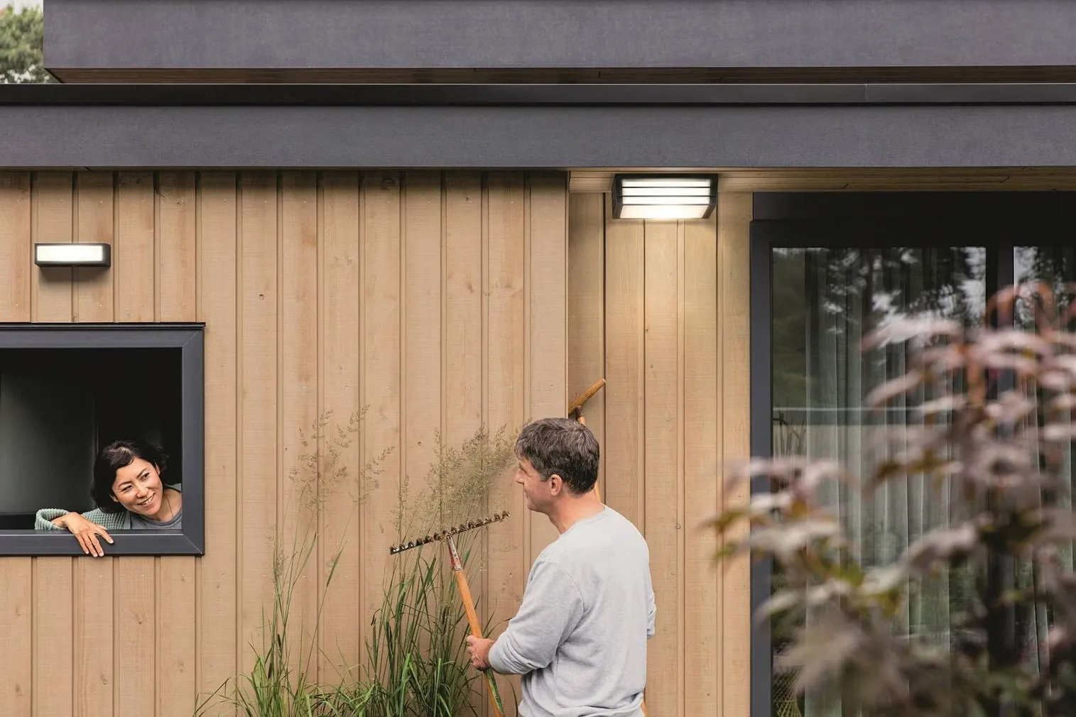 AIAVALGUSTI PHILIPS MOONSHINE ANTRATSIIT LED IP44 