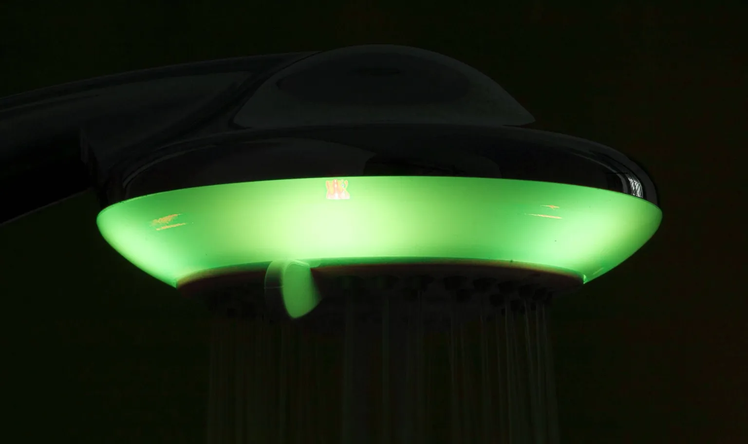 DUŠIOTSIK LUMEN 5-FUNKTS. LED VALGUSTUS 406-90