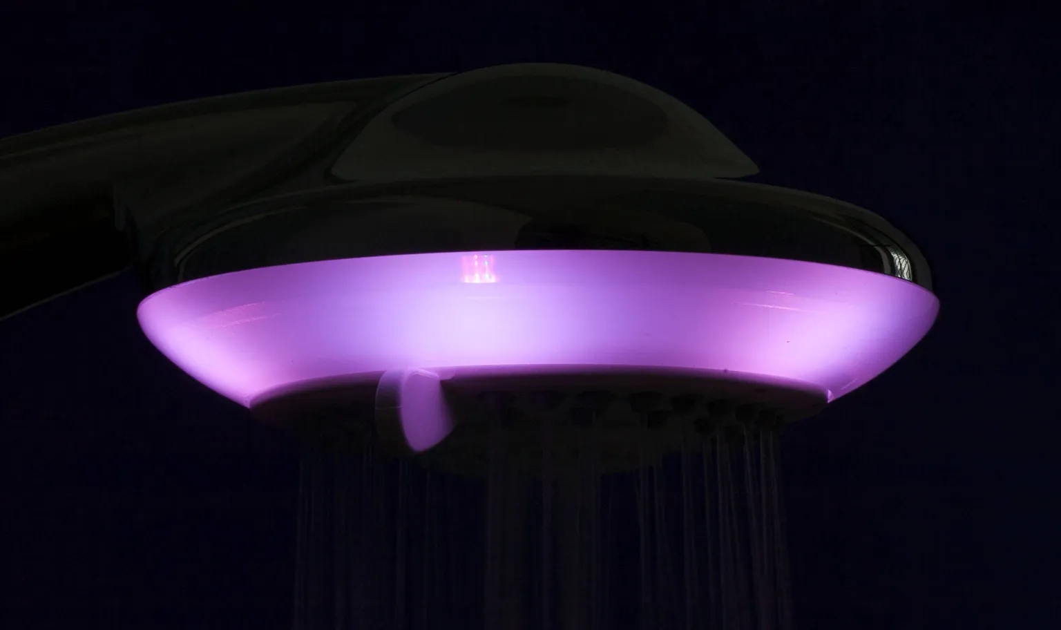 DUŠIOTSIK LUMEN 5-FUNKTS. LED VALGUSTUS 406-90