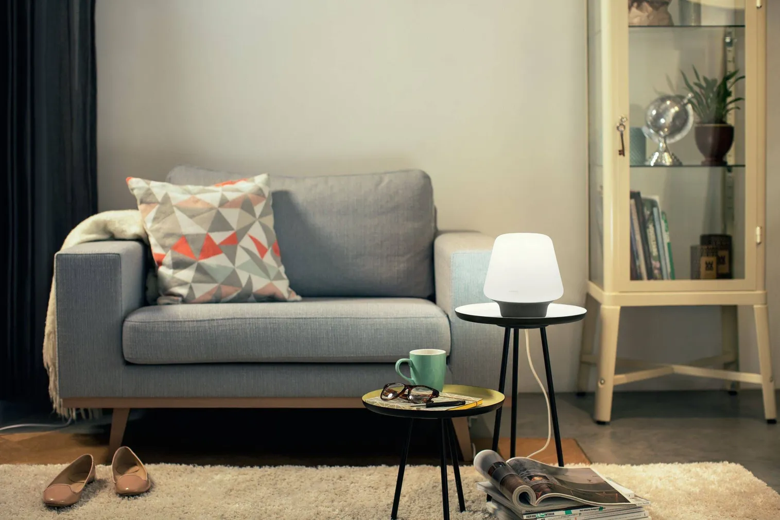 LAUALAMP WELLNESS 9,5WLED 806LM 2200-6500K PULT HUE MUST