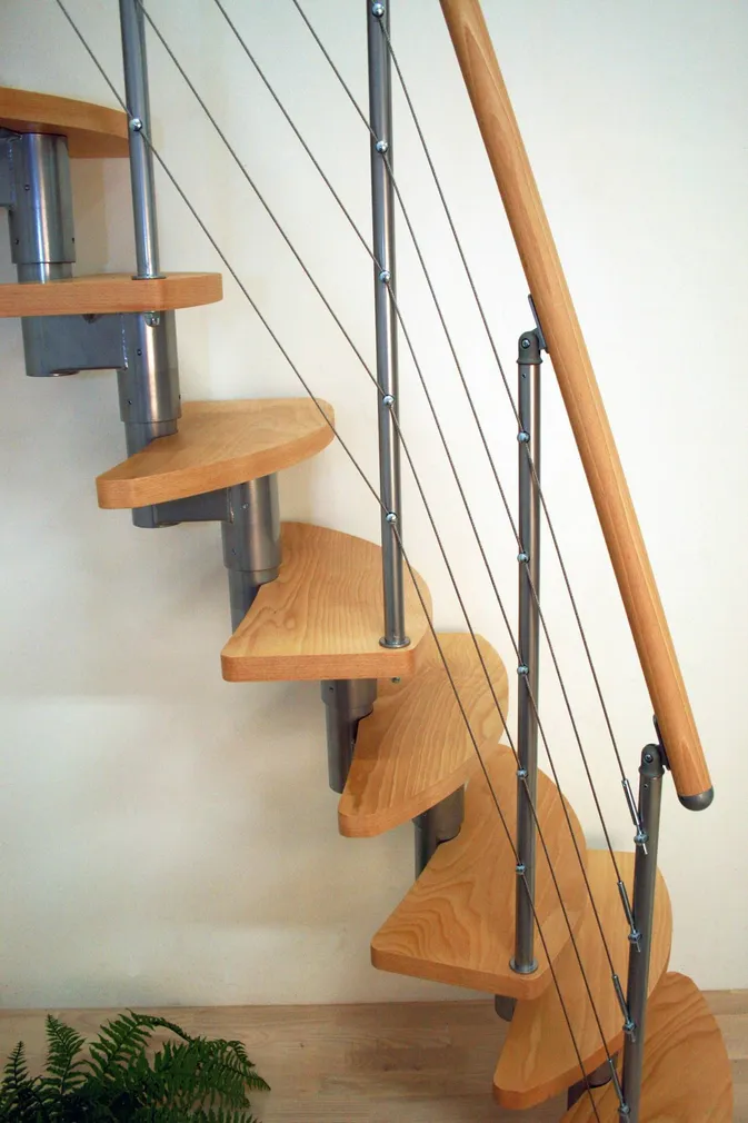 MOODULTREPP DOLLE ROME