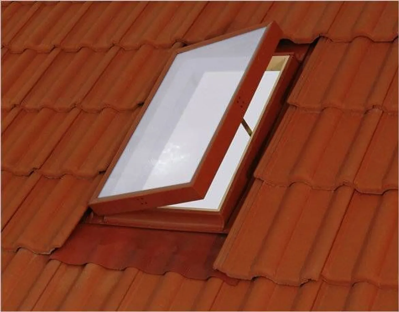 KATUSELUUK FENSTRO SKYLIGHT 45X73CM