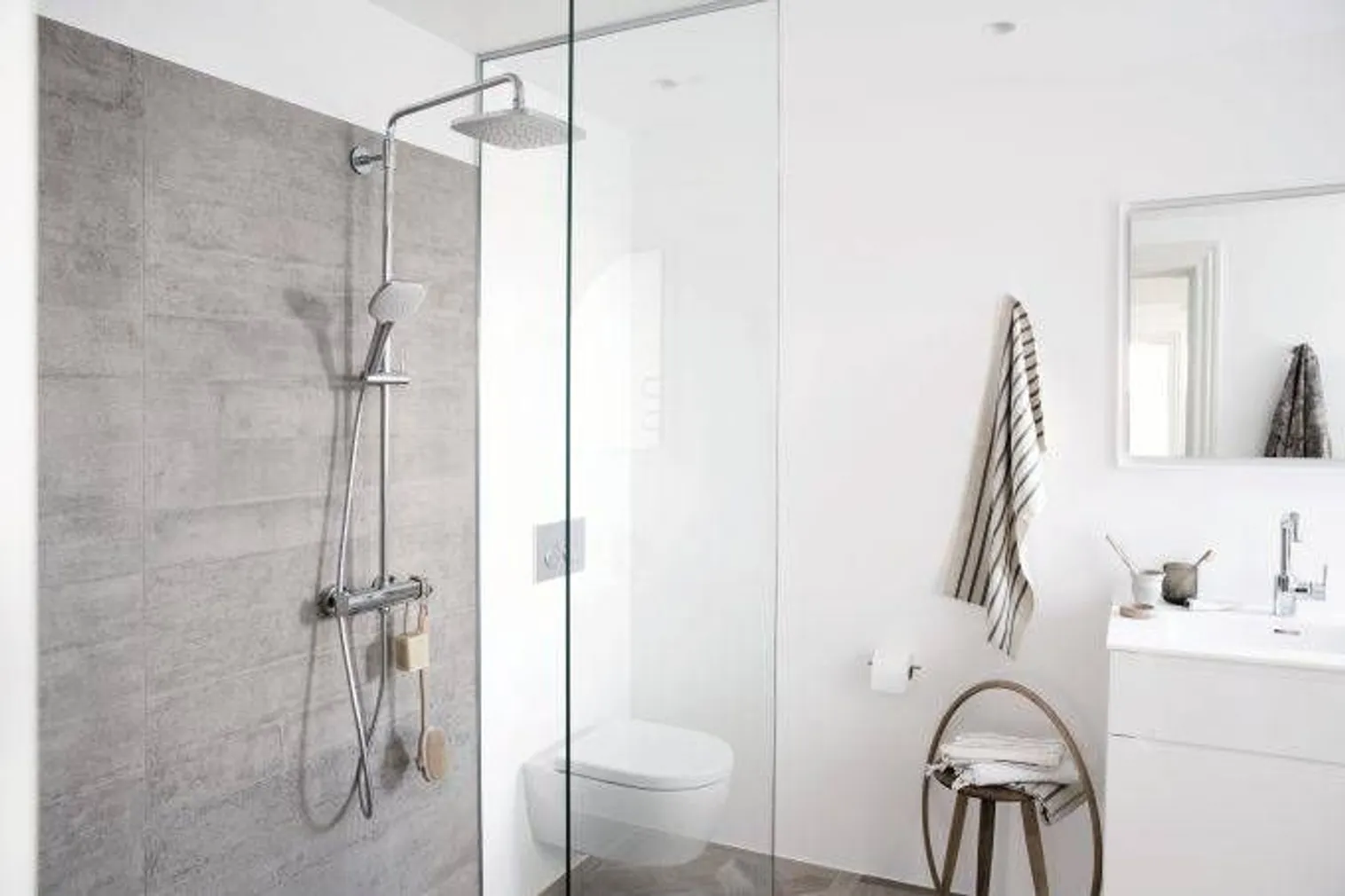 DUŠISEGISTI DAMIXA PINE 5797000 TERMOSTAAT ÜLA- JA KÄSIDUŠIGA