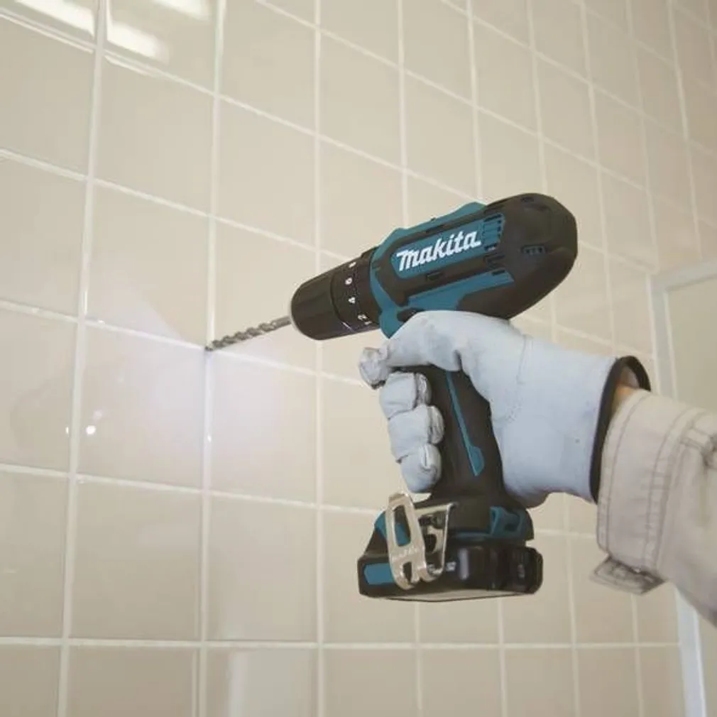 AKULÖÖKTRELL MAKITA HP331DSAJ 10,8/12V 2X2,0AH