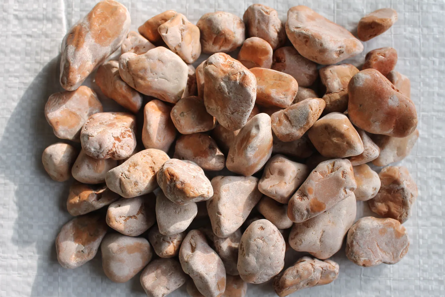 DEKORATIIVKIVI ZDK ROOSA 15-25MM 20KG