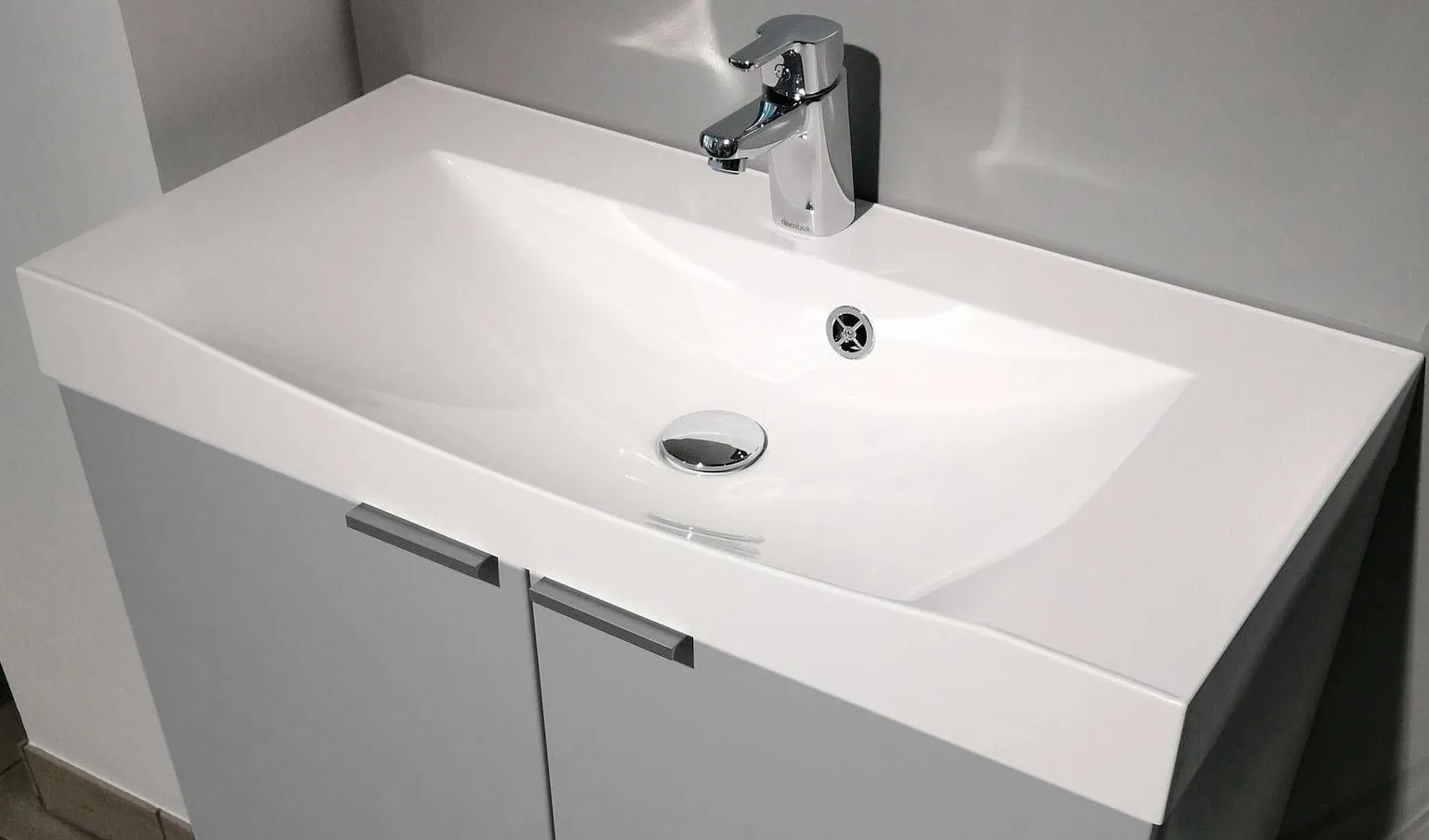 VALAMU BALTECO OCEAN 80X39X7,6CM VALUMARMOR VALGE