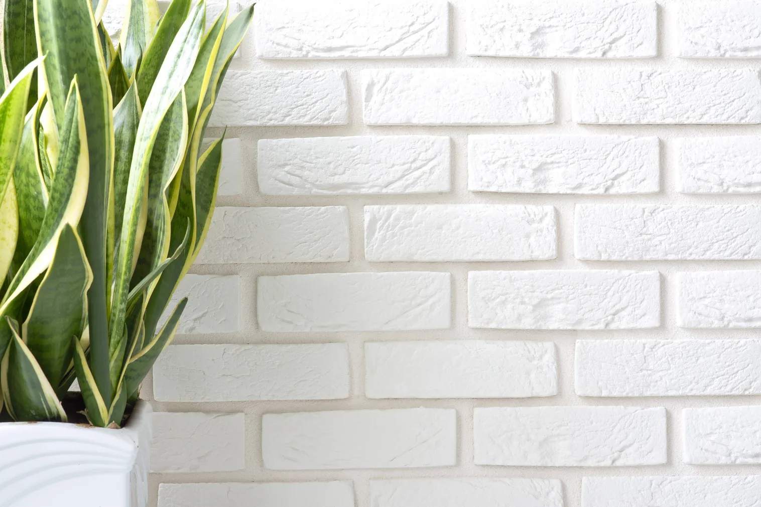 DEKORATIIVKIVI INCANA MATTONE BIANCO SISESEINTELE 0,48M² PAKIS