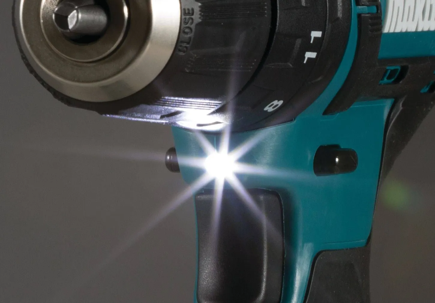 AKULÖÖKTRELL MAKITA HP333DZ 12V ILMA AKUDE JA LAADIJATA