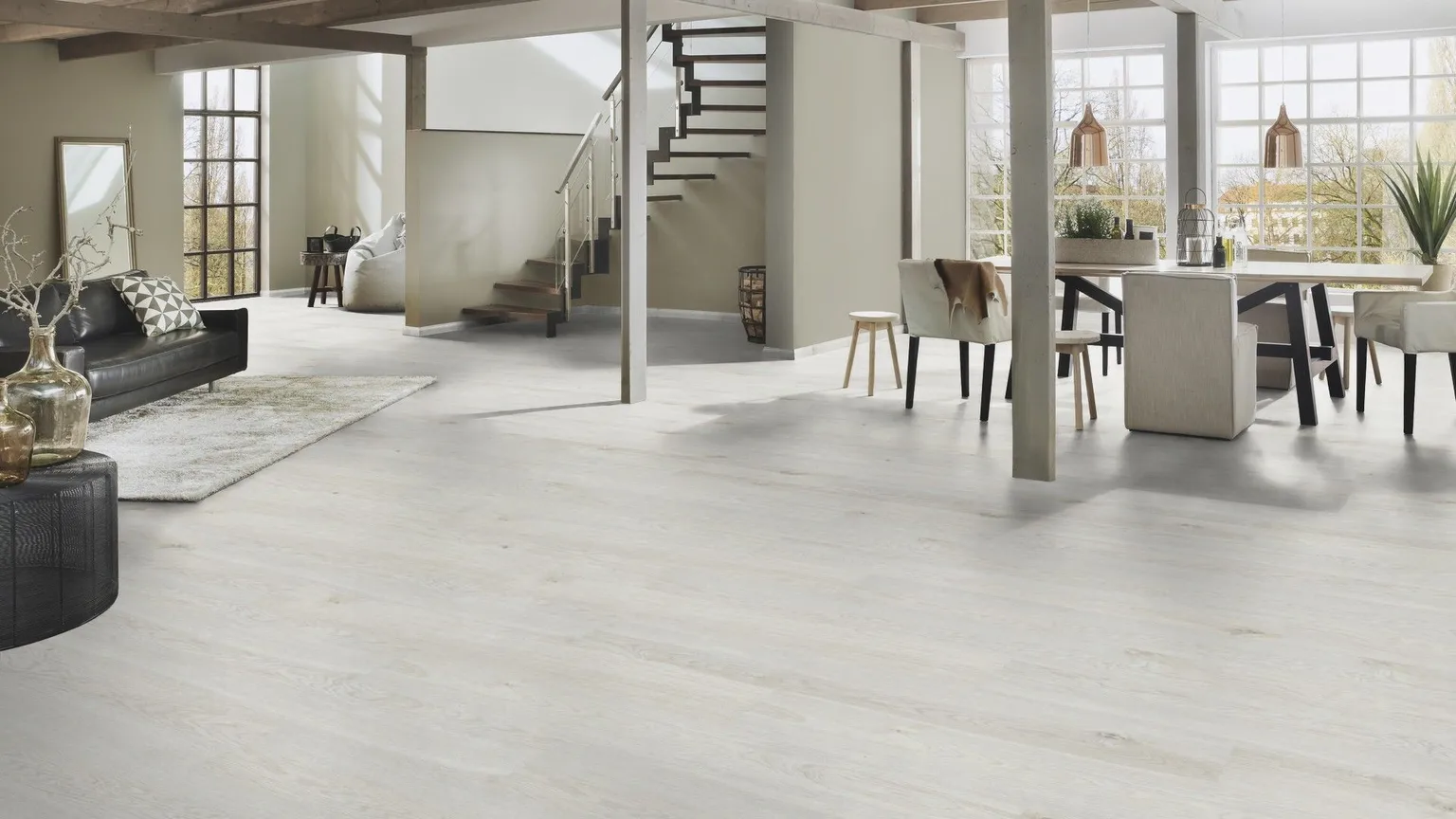 LAMINAATPARKETT KRONOFLOORING CASTELLO SKYDIVE TAMM 8MM 1-LIPP