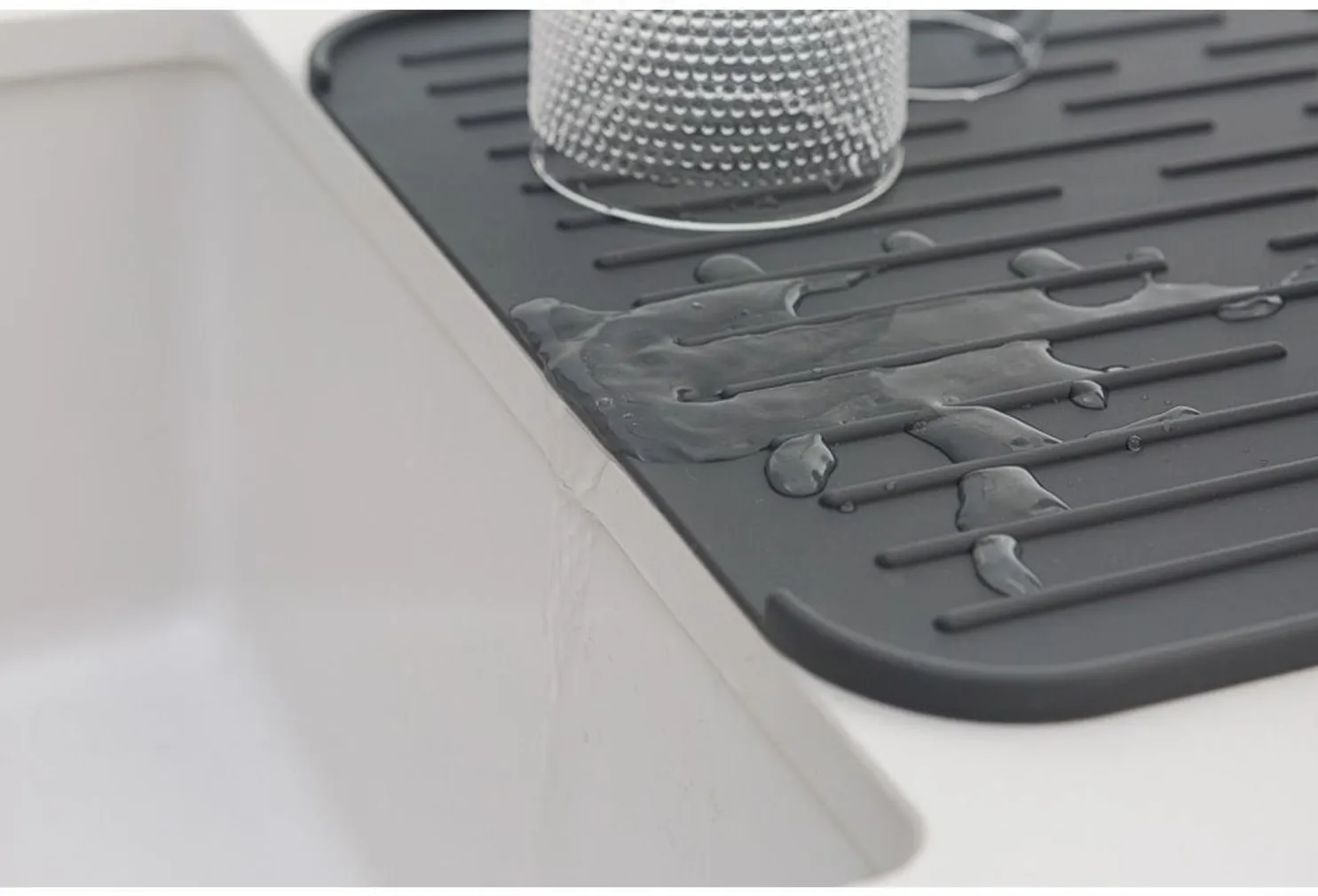 NÕUDEKUIVATUSMATT SILIKOONIST BRABANTIA TUMEHALL